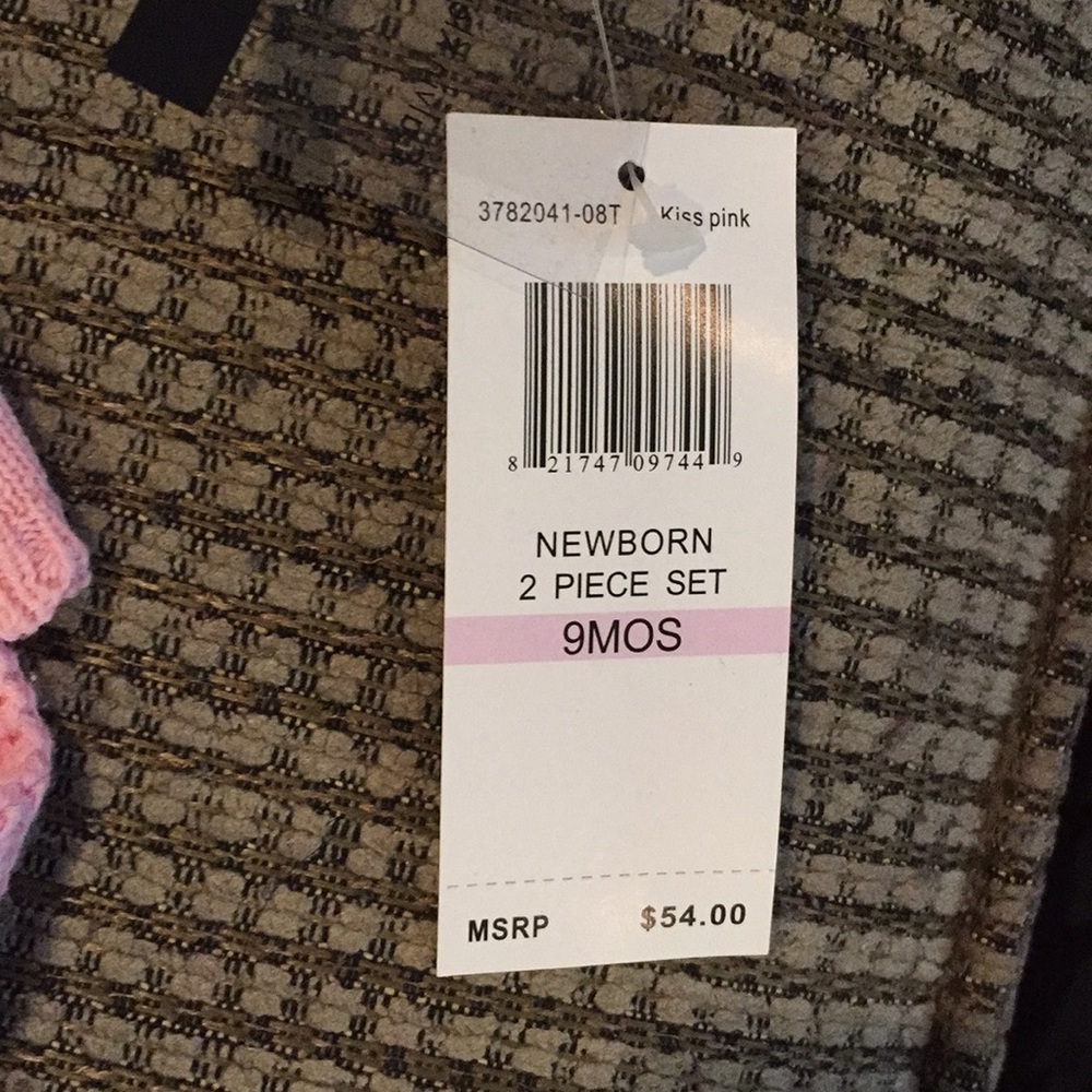 Calvin Klein 2pc knit set - Picture 4 of 5